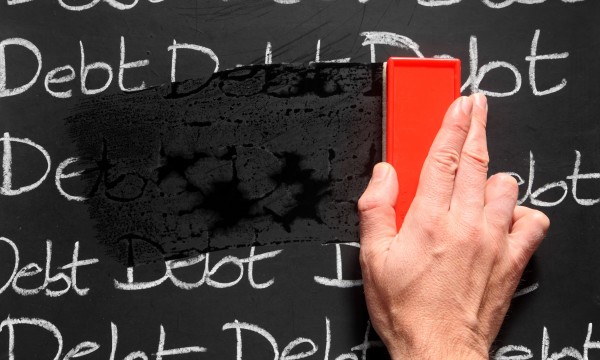 Pasos simples para ayudarlo a tomar el control de la deuda Pasos simples para ayudarlo a tomar el control de la deuda